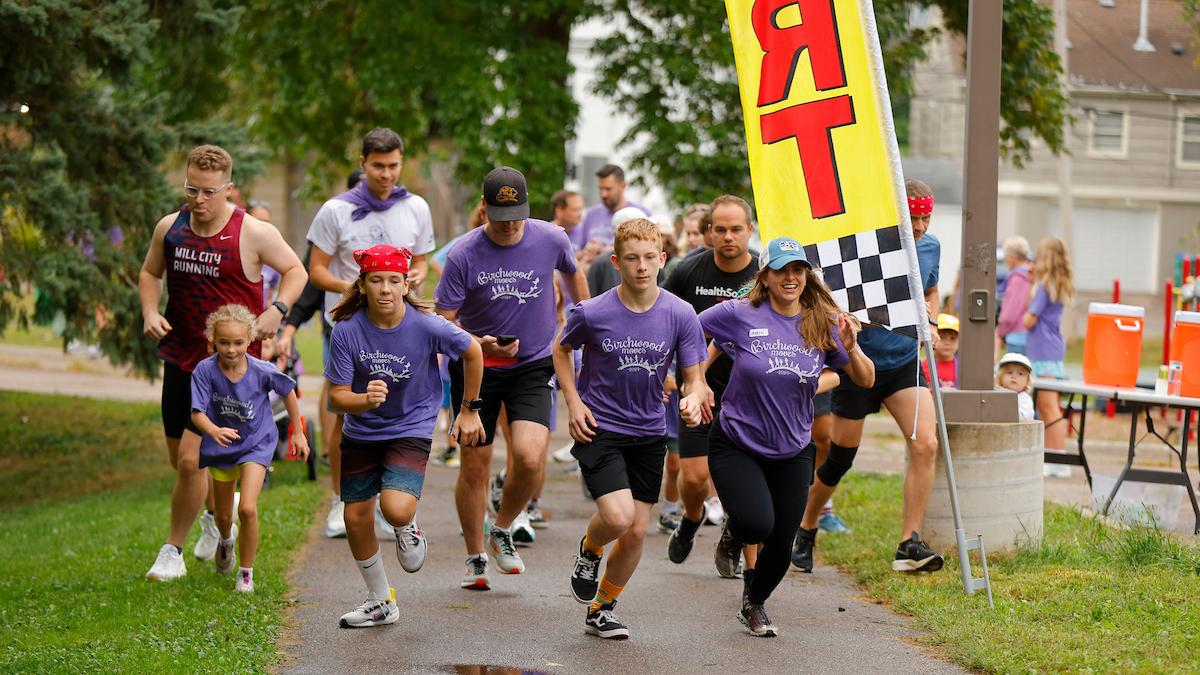 2025 Birchwood Neighborhood Moves in Louis Park Checkout